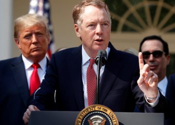 U.S. Trade Representative Robert Lighthizer discusses the United States-Mexico-Canada Agreement as President Trump and Treasury Secretary Steven Mnuchin look on Oct. 1, 2018. Lighthizer is now the chief U.S. negotiator in trade talks with China.