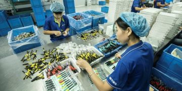 Chinese workers - norvanreports