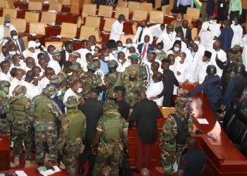 Melee at 8th Parliament - norvanreports
