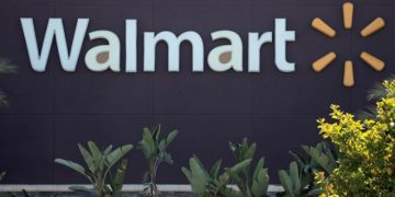 FILE PHOTO: The logo of a Walmart Superstore is seen during the outbreak of the coronavirus disease (COVID-19), in Rosemead, California, U.S., June 11, 2020. Picture taken June 11, 2020. REUTERS/Mario Anzuoni/File Photo