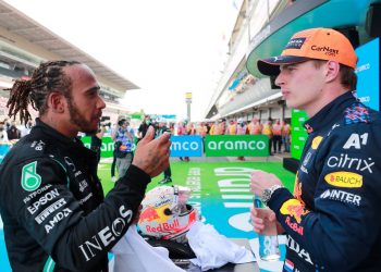 Formula 1 2021: Spanish GP CIRCUIT DE BARCELONA-CATALUNYA, SPAIN - MAY 09: Sir Lewis Hamilton, Mercedes, 1st position, and Max Verstappen, Red Bull Racing, 2nd position, talk in Parc Ferme during the Spanish GP at Circuit de Barcelona-Catalunya on Sunday May 09, 2021 in Barcelona, Spain. Photo by Steven Tee / LAT Images Images PUBLICATIONxINxGERxSUIxAUTxHUNxONLY GP2104_144218_1ST0102