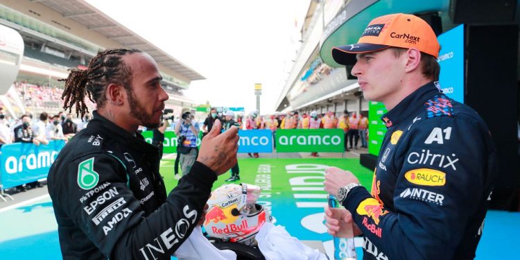 Formula 1 2021: Spanish GP CIRCUIT DE BARCELONA-CATALUNYA, SPAIN - MAY 09: Sir Lewis Hamilton, Mercedes, 1st position, and Max Verstappen, Red Bull Racing, 2nd position, talk in Parc Ferme during the Spanish GP at Circuit de Barcelona-Catalunya on Sunday May 09, 2021 in Barcelona, Spain. Photo by Steven Tee / LAT Images Images PUBLICATIONxINxGERxSUIxAUTxHUNxONLY GP2104_144218_1ST0102