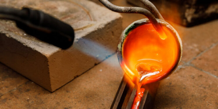 goldsmith's workshop, gold melt