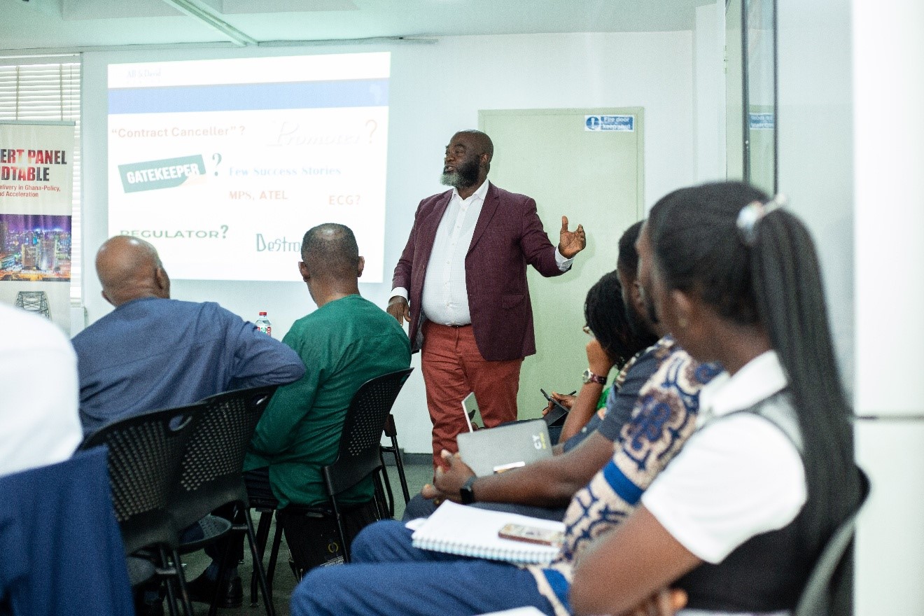 Dr David Ofosu-Dorte, Senior Partner, AB & David Africa, giving his keynote address