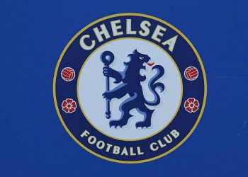 LONDON, ENGLAND - SEPTEMBER 30: The club badge / logo of Chelsea FC is seen during the UEFA Champions League 2025/26 League Phase MD2 match between Chelsea FC and SL Benfica at Stamford Bridge on September 30, 2025 in London, England. (Photo by James Gill - Danehouse/Getty Images)
