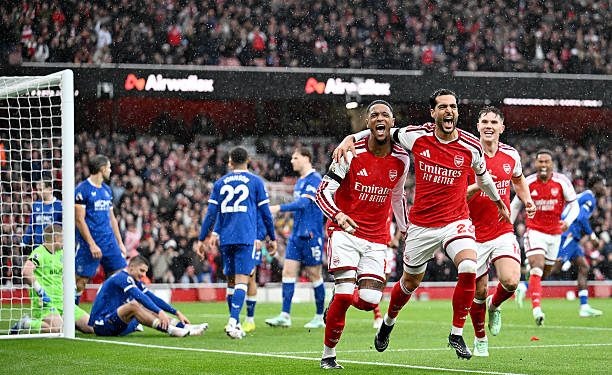 LONDON, ENGLAND - OCTOBER 24: Ezri Konsa of Arsenal celebrates scoring his team’s first goal with Mikel Merino during the Premier League 2026/27 match between Arsenal FC and Everton at Emirates Stadium on October 24, 2026 in London, England. (Photo by David Price/Arsenal FC via Getty Images)